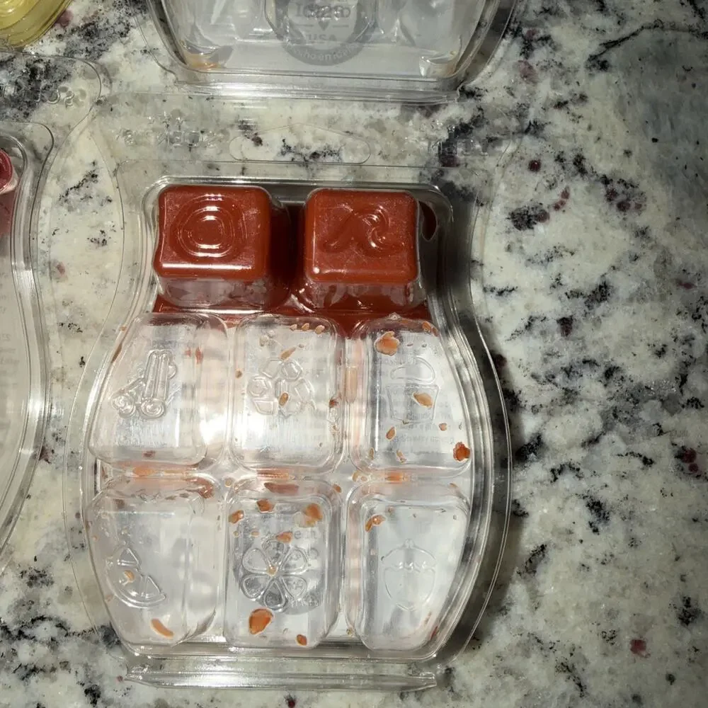 Scentsy Bar Scented Wax Melts 3.2 Oz Mixed Lot Of 4 Used 10 Individual Cubes REM